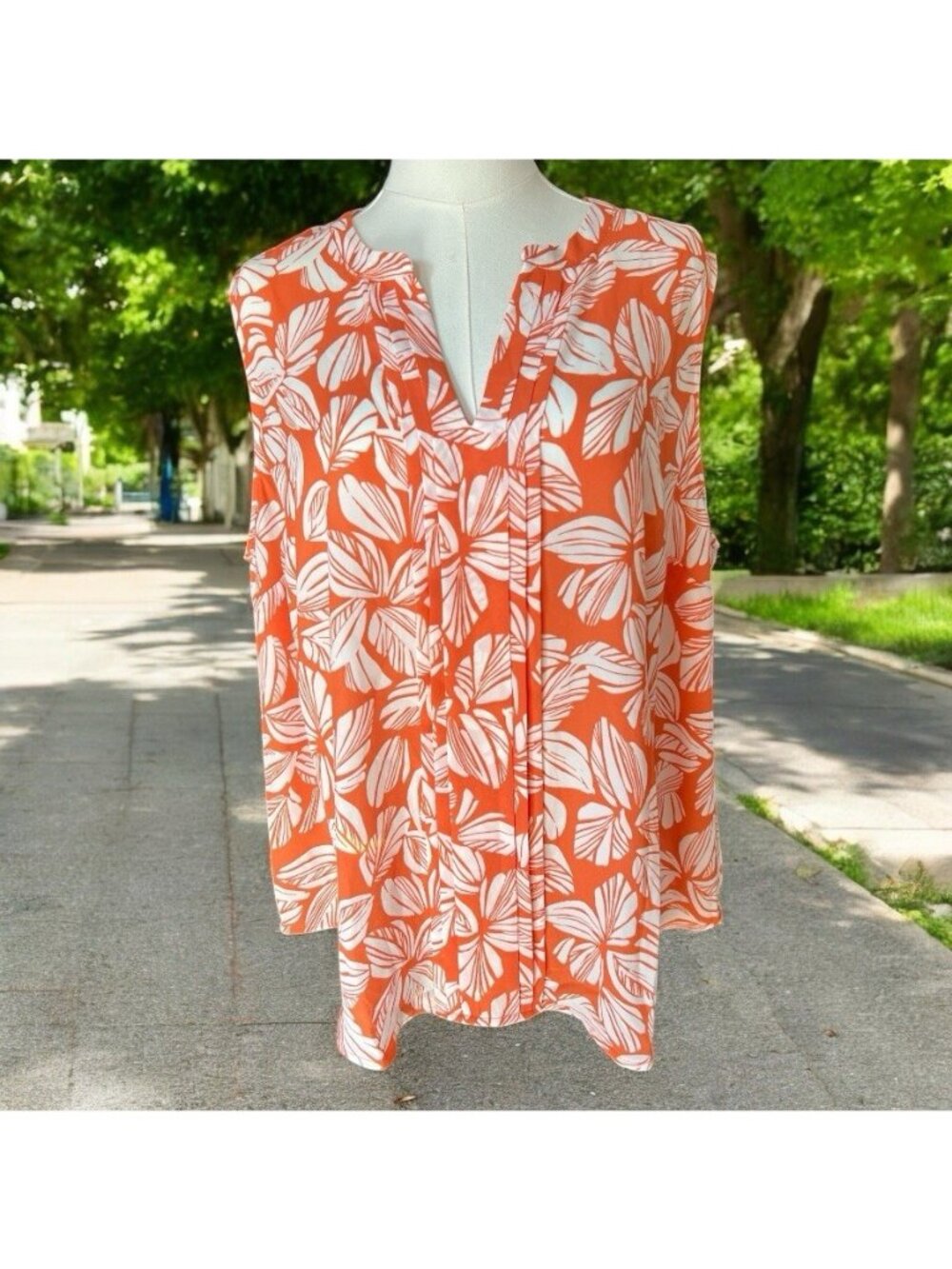 41 Hawthron Breyson Pleated Detail Sleeveless Blouse-Size 2X-NWT